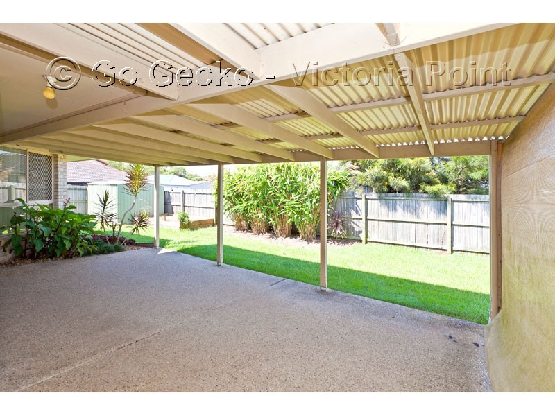19 Creekside Circuit West, Victoria Point QLD 4165