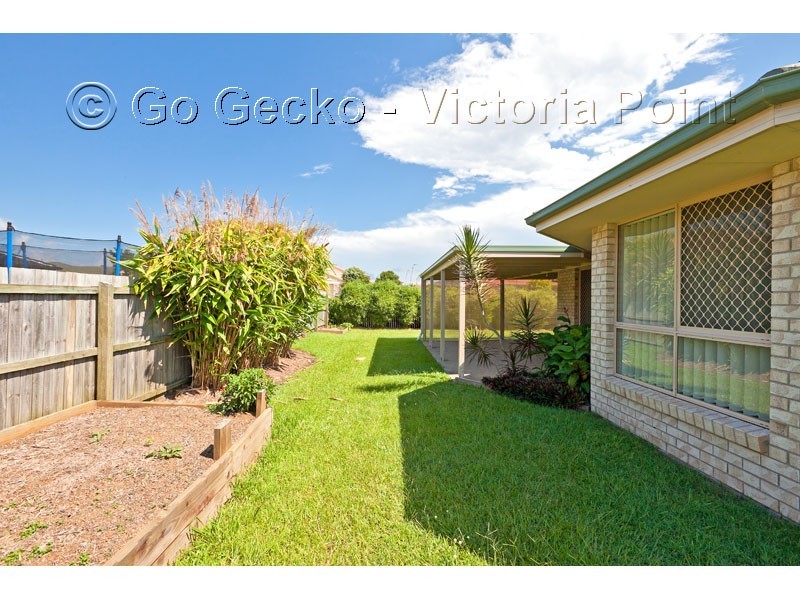 19 Creekside Circuit West, Victoria Point QLD 4165