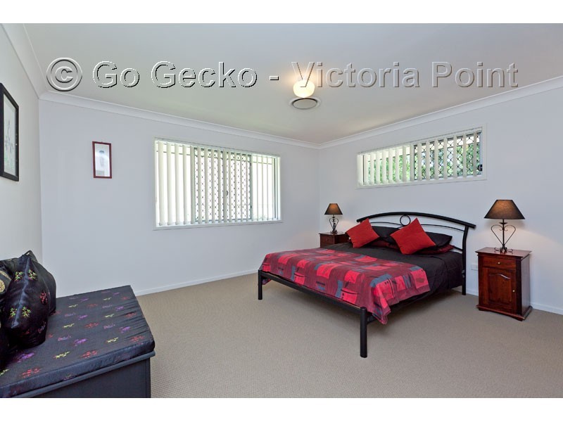 8 Ronnie Street, Cleveland QLD 4163