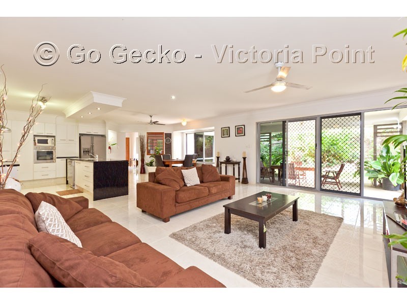 70 Denham Boulevard, Redland Bay QLD 4165