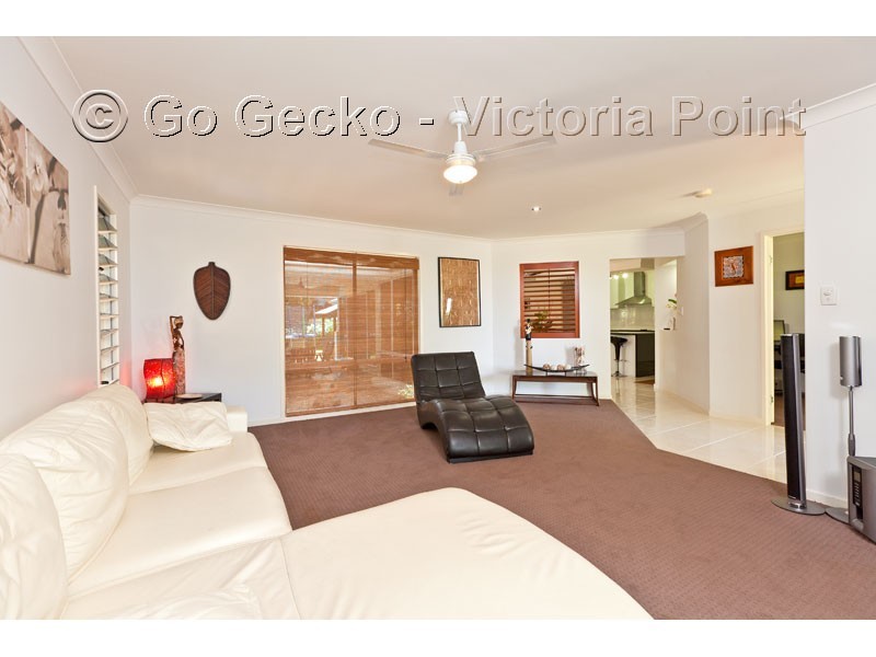 70 Denham Boulevard, Redland Bay QLD 4165