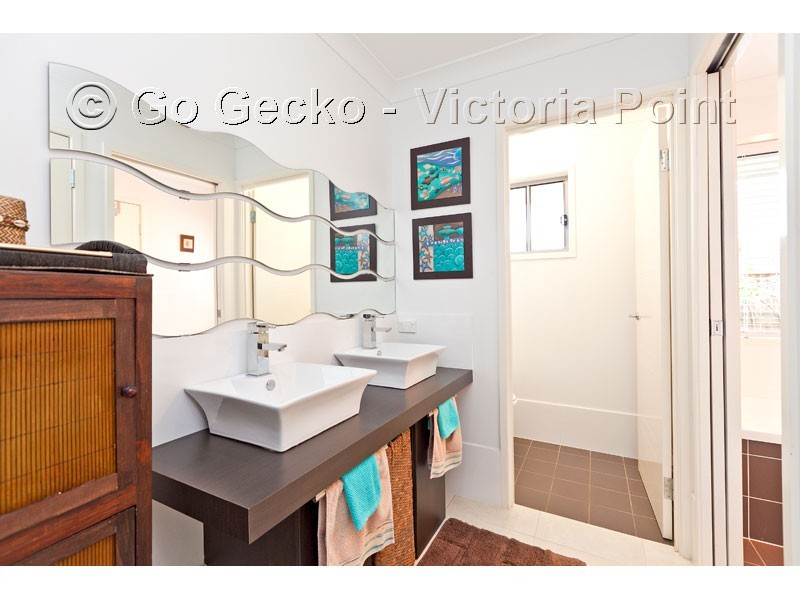 70 Denham Boulevard, Redland Bay QLD 4165