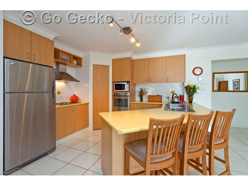 16 Franbridge Place, Victoria Point QLD 4165