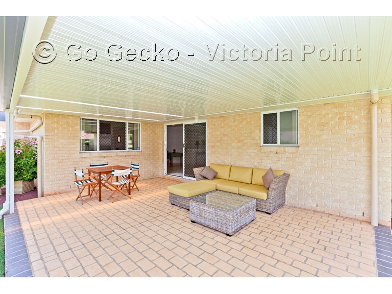 3 Dory Close, Redland Bay QLD 4165