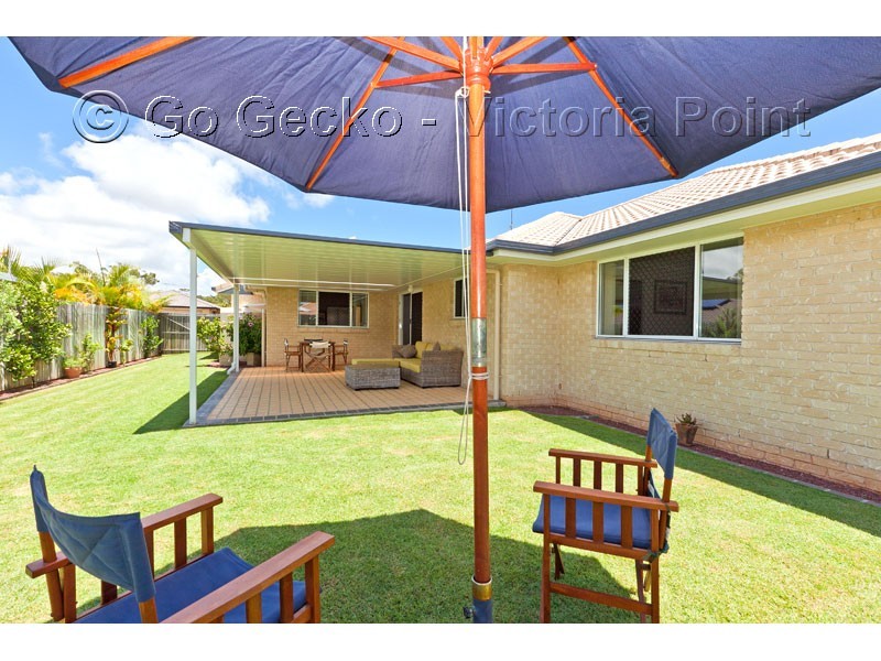 3 Dory Close, Redland Bay QLD 4165