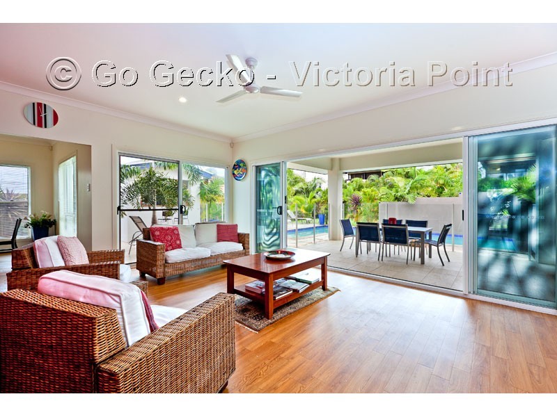 14 Bedarra Street, Redland Bay QLD 4165