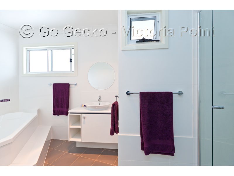 14 Bedarra Street, Redland Bay QLD 4165