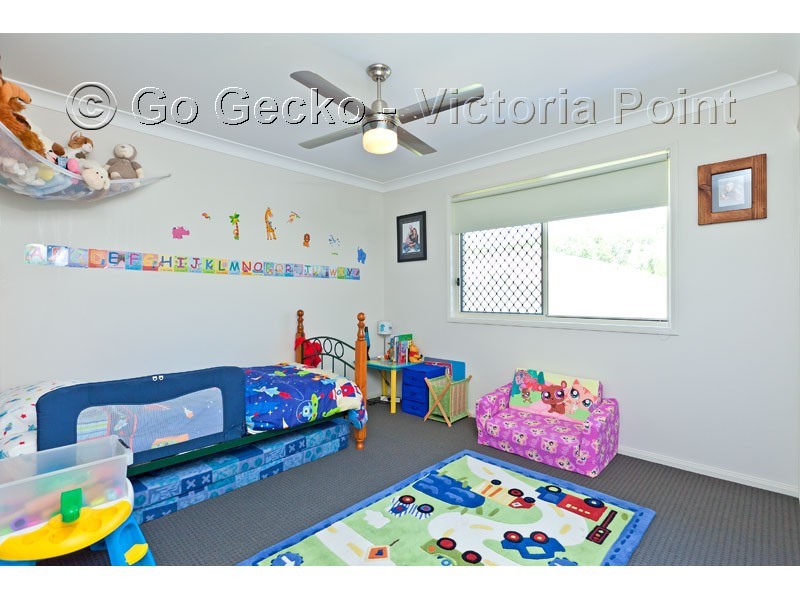 10 Kelby Close, Redland Bay QLD 4165