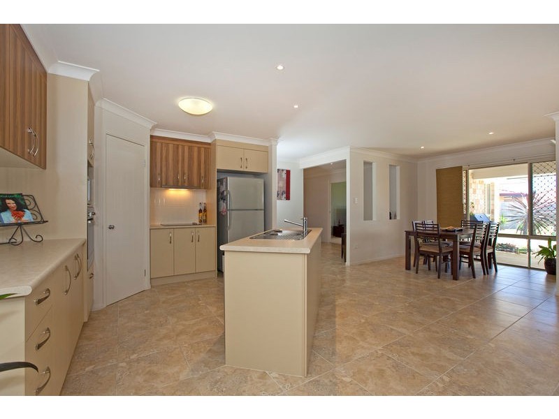 5 Cecilia Close, Thornlands QLD 4164