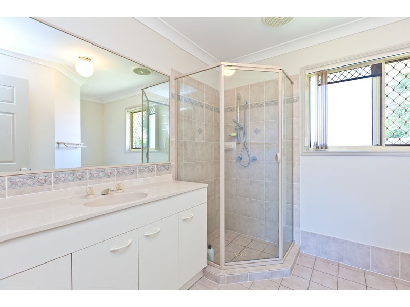 6 Melody Street, Victoria Point QLD 4165