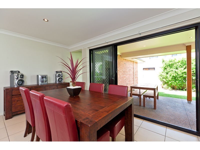 32 Watervale Drive, Redland Bay QLD 4165