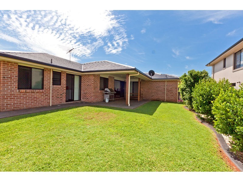 32 Watervale Drive, Redland Bay QLD 4165
