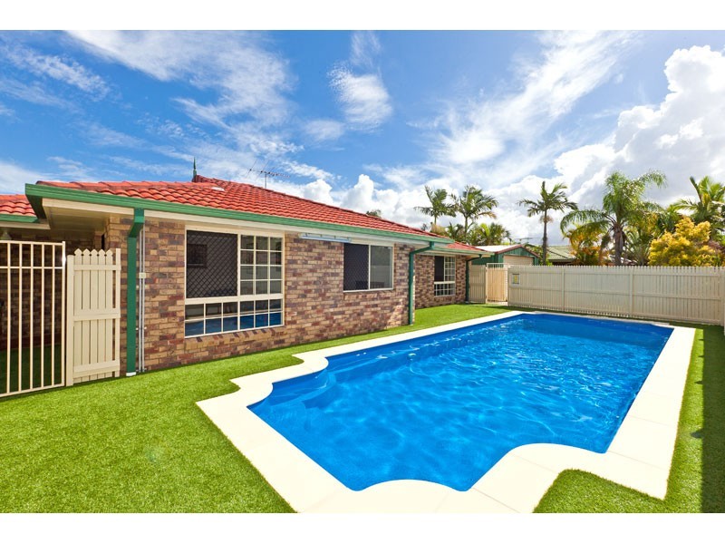 Redland Bay QLD 4165