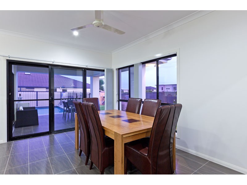 28 Watervale Drive, Redland Bay QLD 4165
