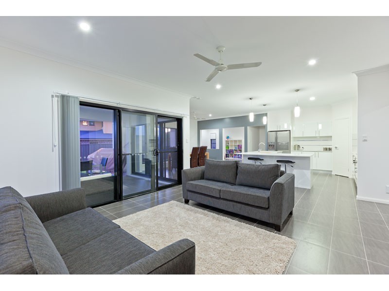 28 Watervale Drive, Redland Bay QLD 4165