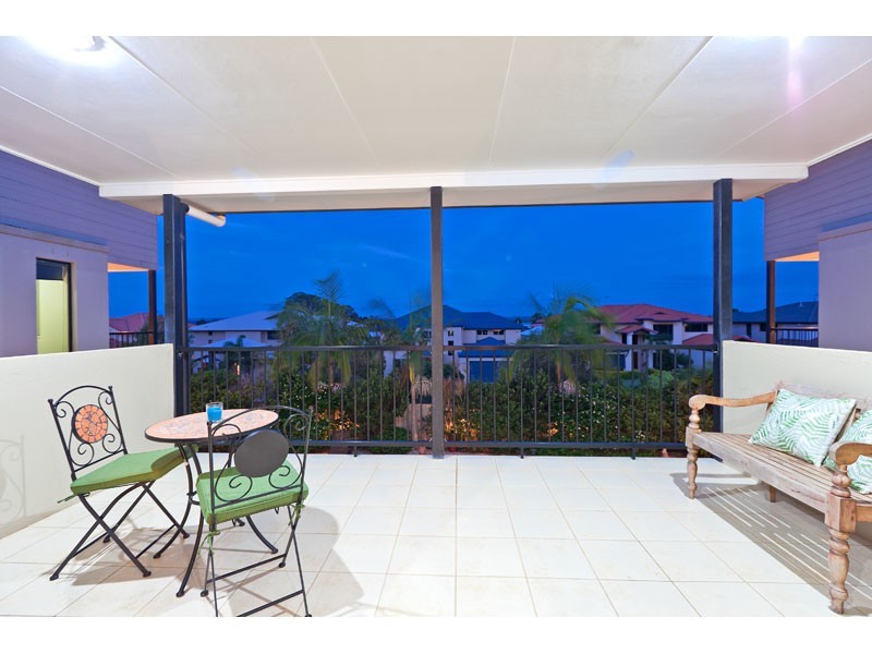 1 Truro Court, Redland Bay QLD 4165