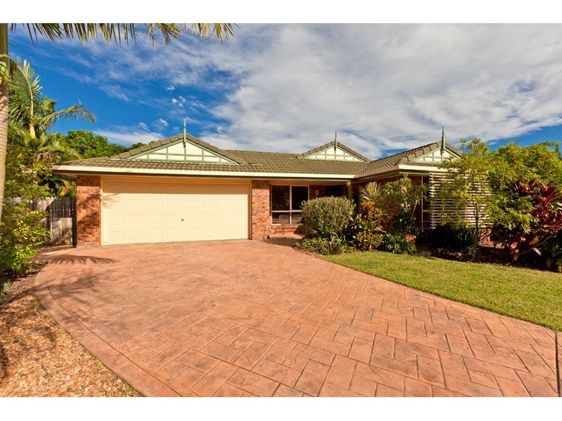 15 Tea Tree Court, Victoria Point QLD 4165