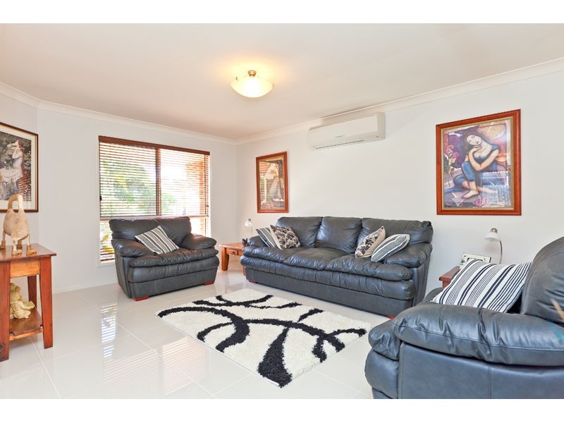 15 Tea Tree Court, Victoria Point QLD 4165