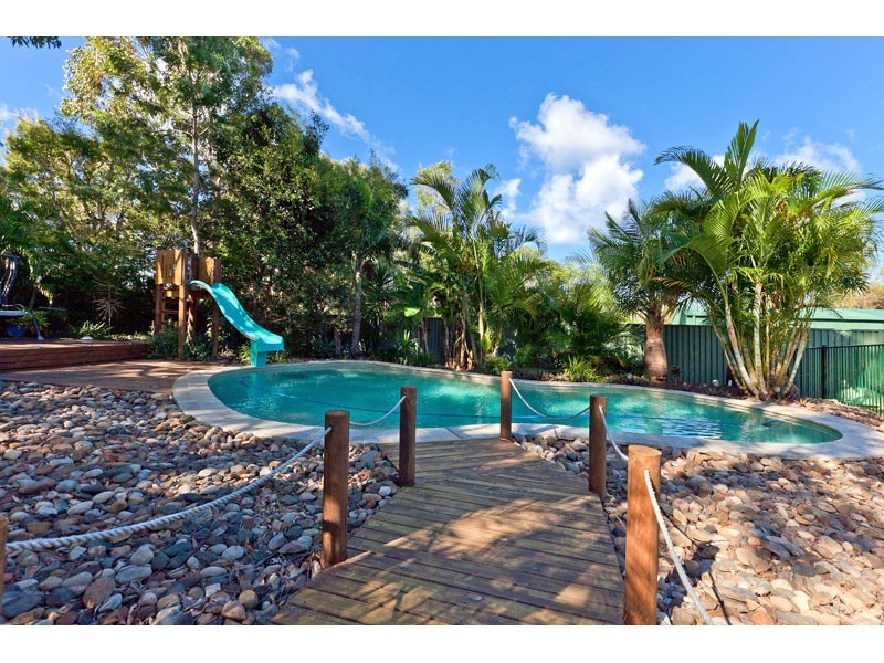 10 Cockateil Court, Thornlands QLD 4164