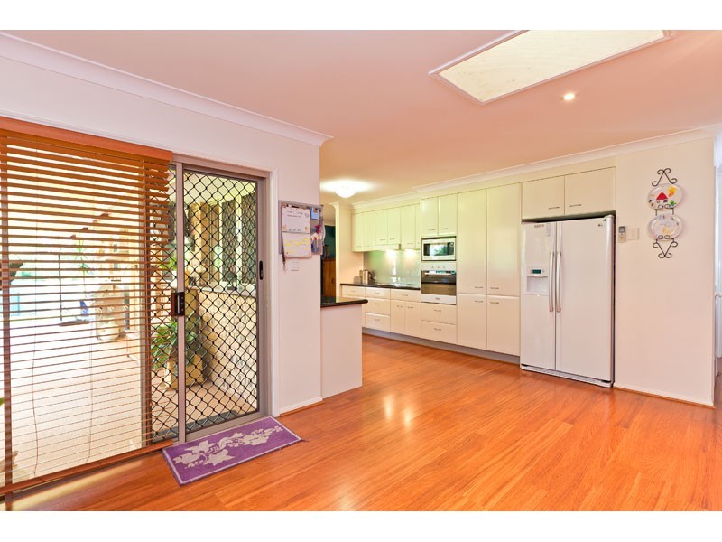 10 Cockateil Court, Thornlands QLD 4164