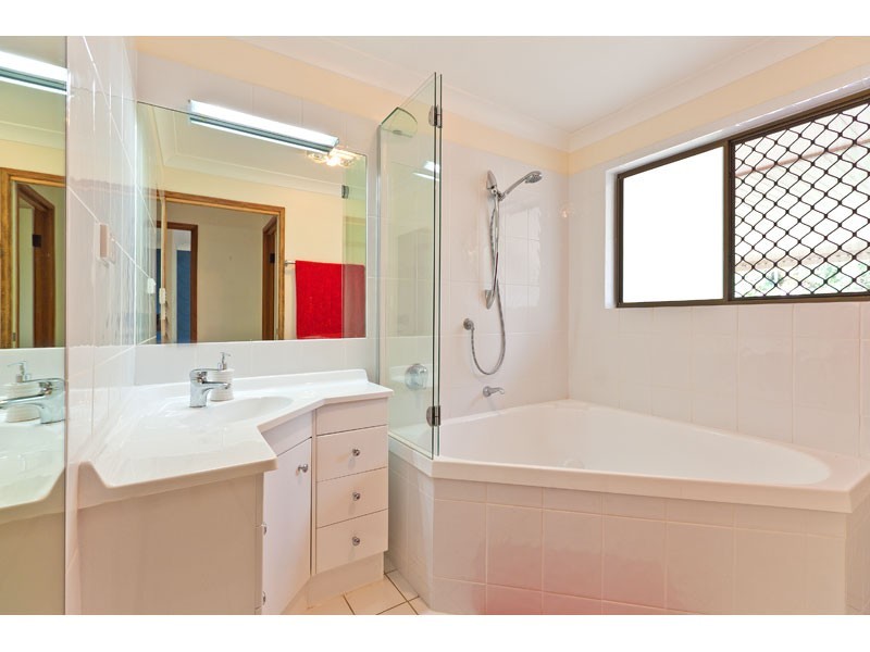 125 Sycamore Parade, Victoria Point QLD 4165