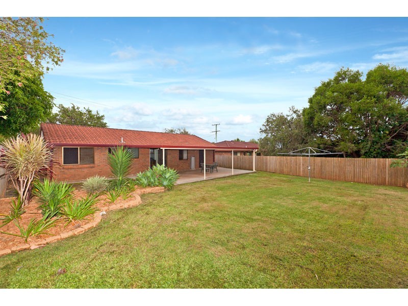 125 Sycamore Parade, Victoria Point QLD 4165