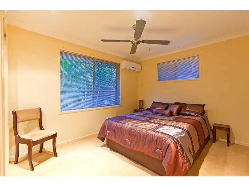 3 Truro Court, Redland Bay QLD 4165