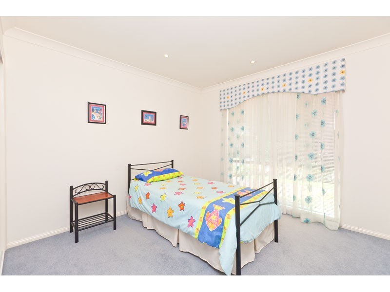 7 Thornlands Road, Thornlands QLD 4164