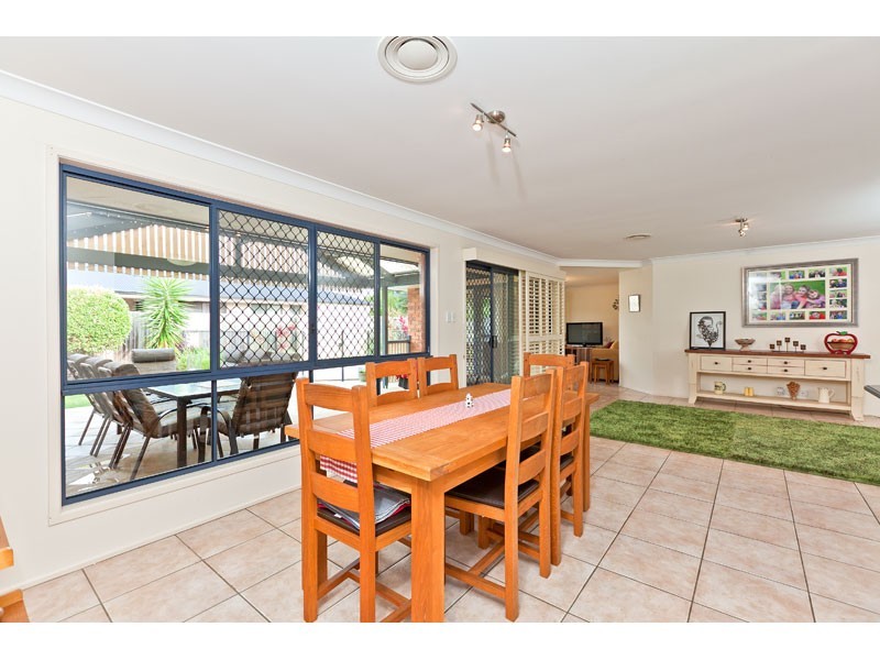 25 Bayshore Place, Cleveland QLD 4163