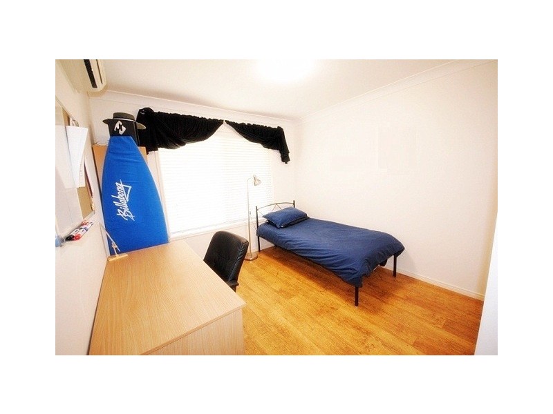 43 Aquila Street, Redland Bay QLD 4165