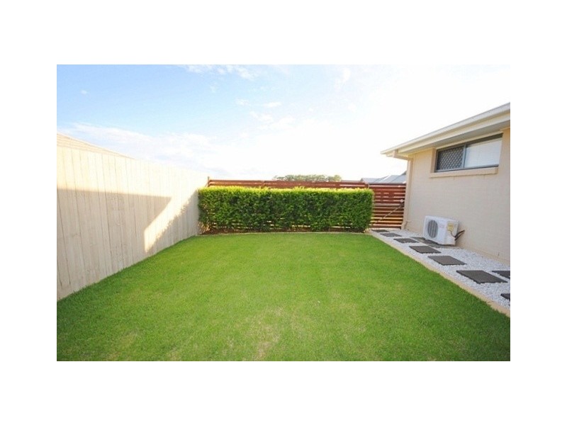 43 Aquila Street, Redland Bay QLD 4165