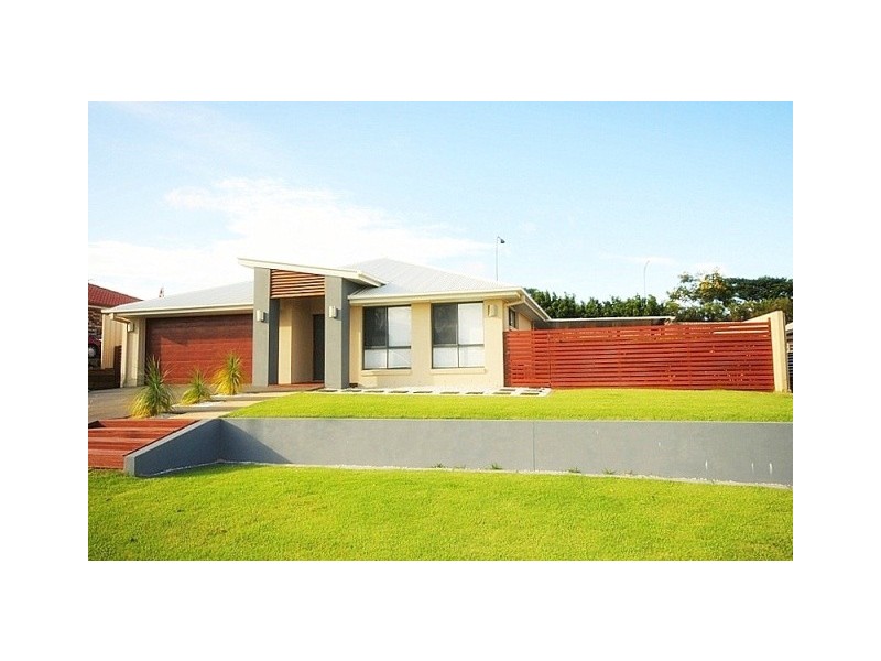 43 Aquila Street, Redland Bay QLD 4165