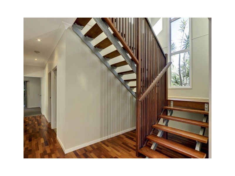 9 Dennison Court, Redland Bay QLD 4165