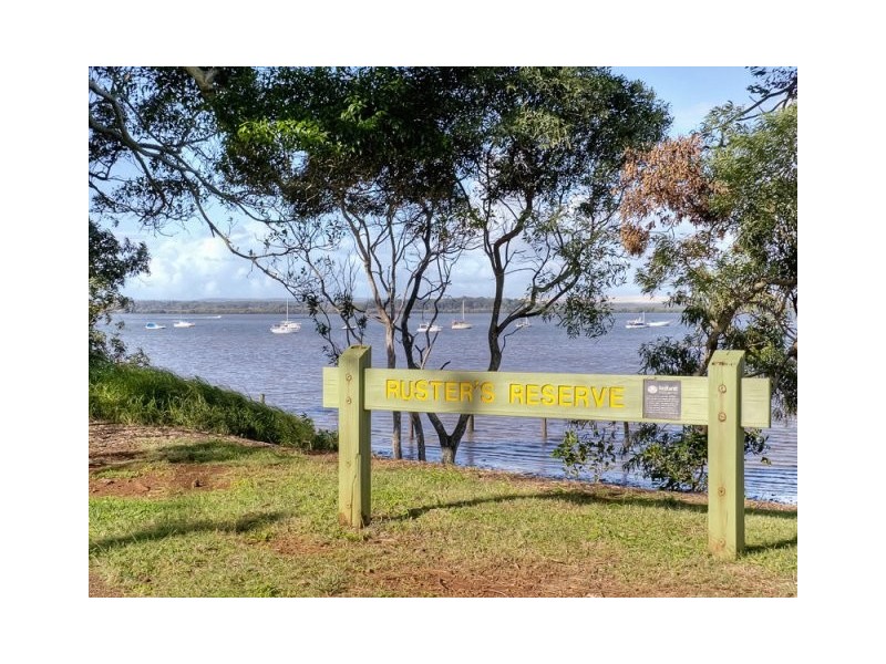 9 Dennison Court, Redland Bay QLD 4165