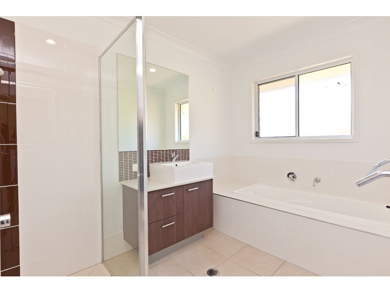 11 Scribbly Gum Place, Mount Cotton QLD 4165