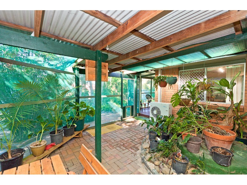 32 Vine Street, Redland Bay QLD 4165