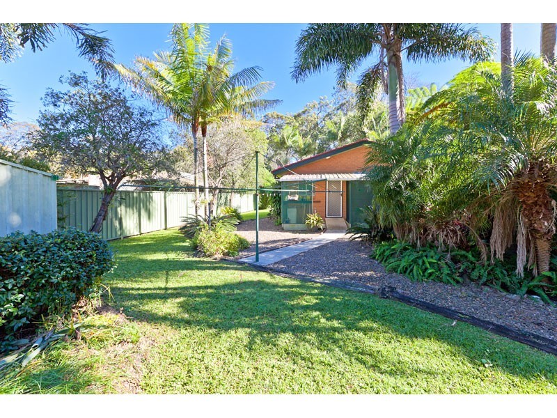 32 Vine Street, Redland Bay QLD 4165