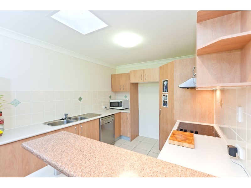 8/157 Long Street, Cleveland QLD 4163