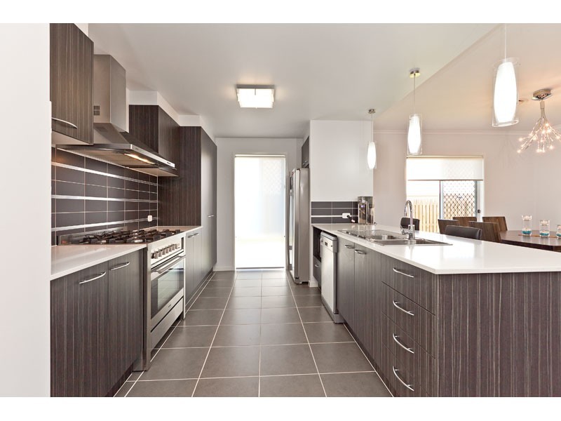 10 Poplin Place, Mount Cotton QLD 4165