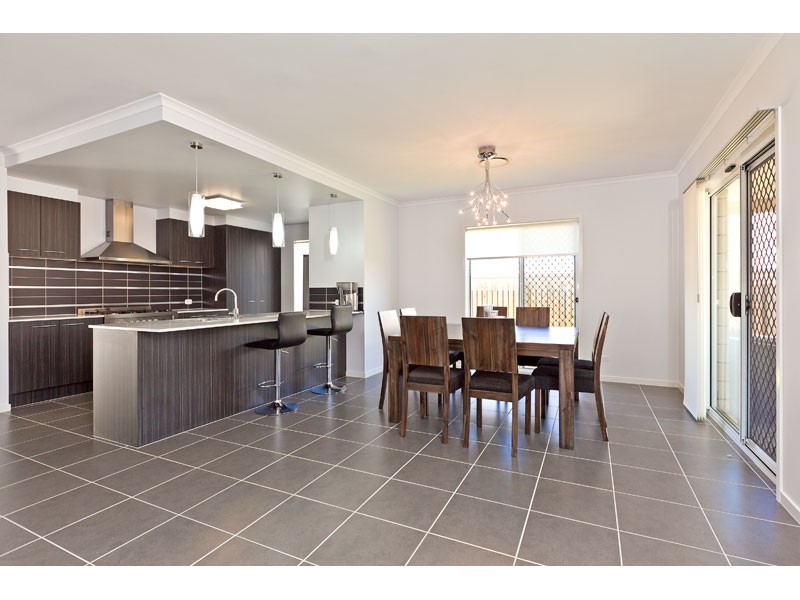 10 Poplin Place, Mount Cotton QLD 4165