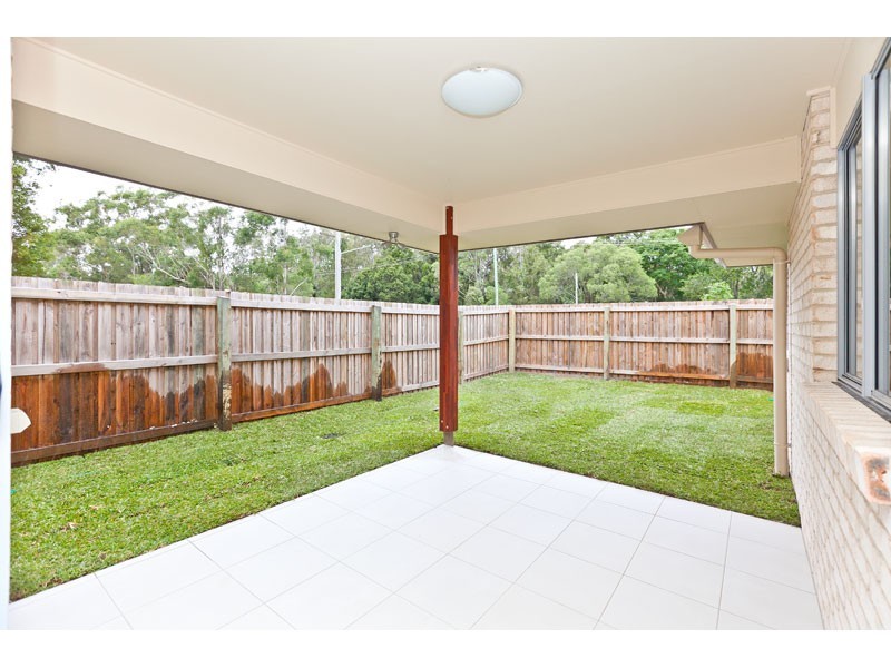 15 Bream Place, Redland Bay QLD 4165