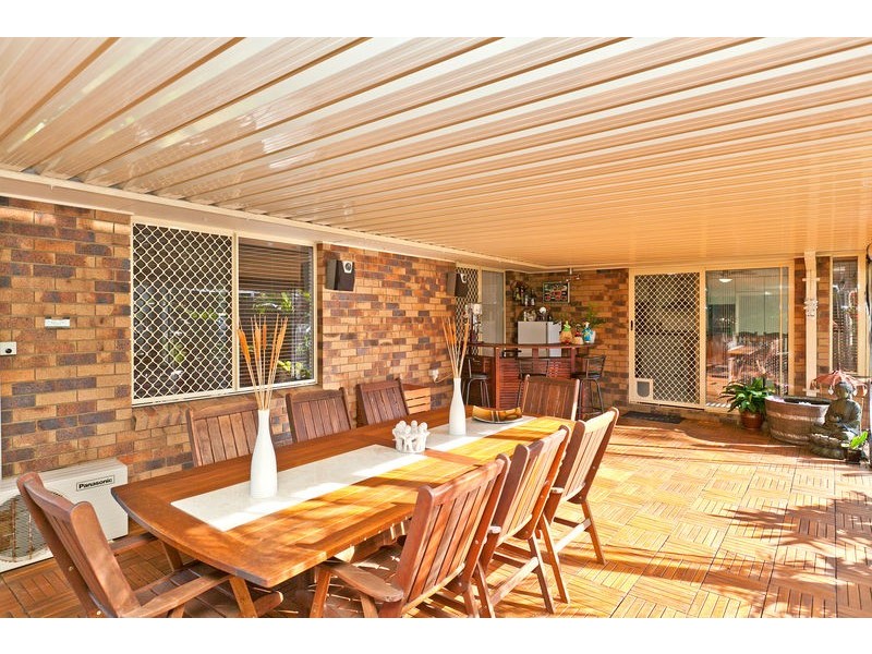 6 Ralph Street, Cleveland QLD 4163