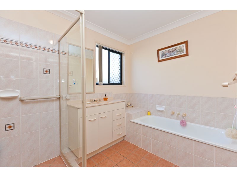 18 Brookvale Drive, Victoria Point QLD 4165