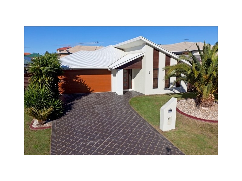 15 Tudar Place, Thornlands QLD 4164