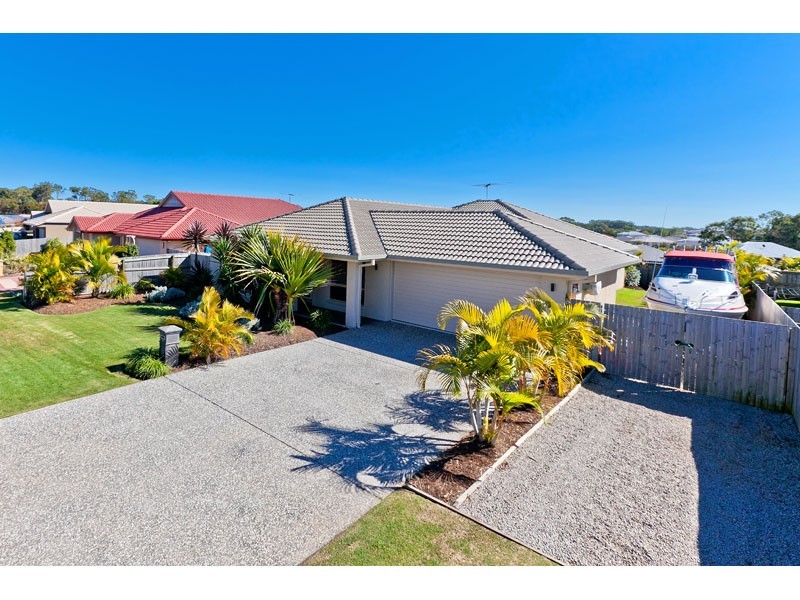 5 Coachwood Street, Redland Bay QLD 4165