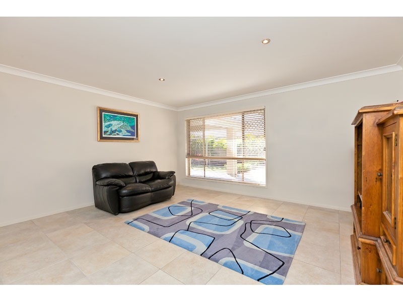 5 Coachwood Street, Redland Bay QLD 4165