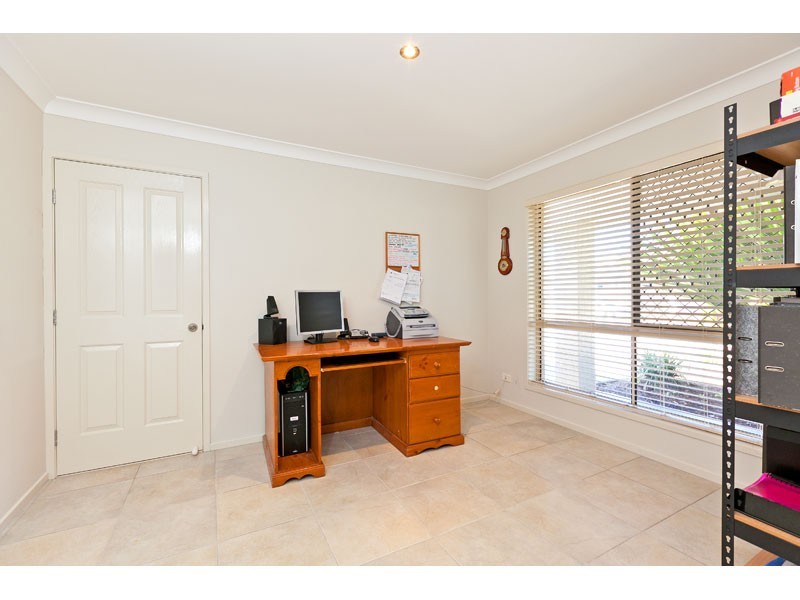 5 Coachwood Street, Redland Bay QLD 4165