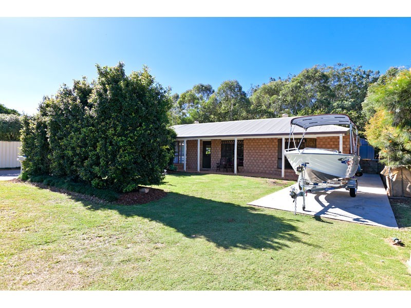 20 Sunningdale Drive, Redland Bay QLD 4165
