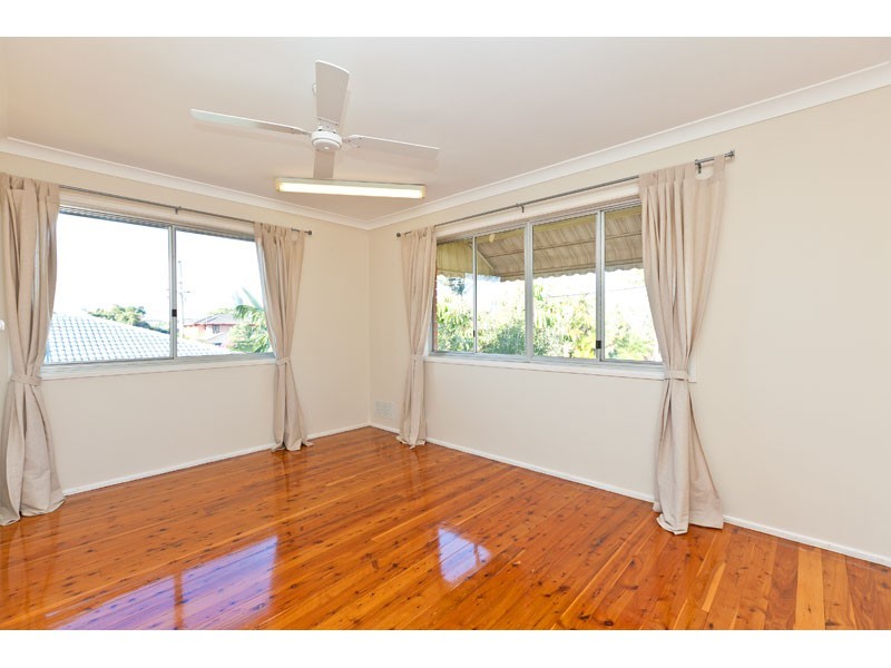 2 Vanessa Place, Victoria Point QLD 4165