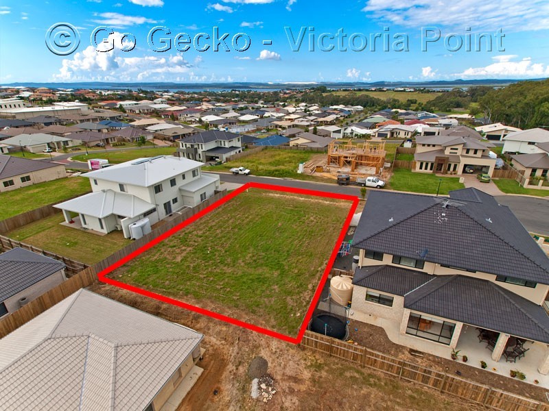 7 Turtle Place, Redland Bay QLD 4165